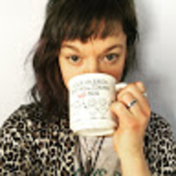 Meet your Posher, Audrey - Picture 1 of 1